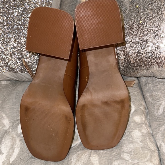 Steve Madden cognac mary jane platform heels - Picture 3 of 4